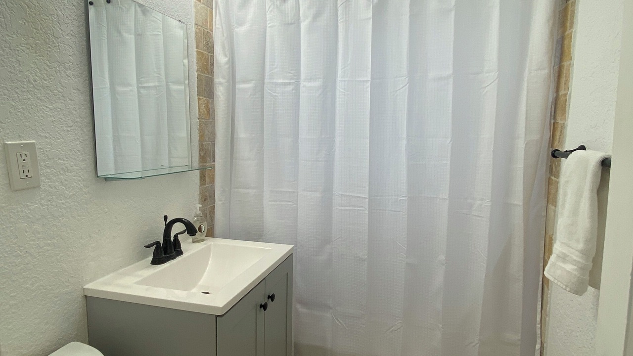 Photo of Bathroom in South Lake