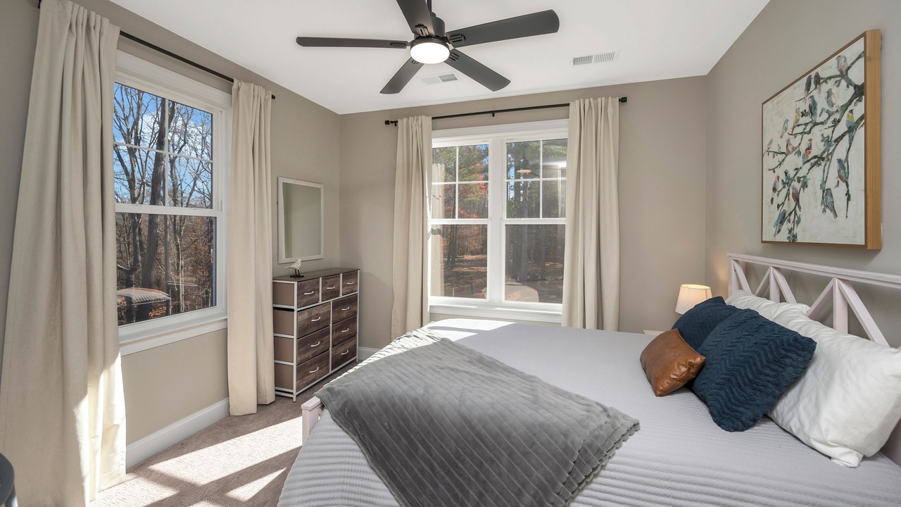 Photo of Bedroom in Ruby