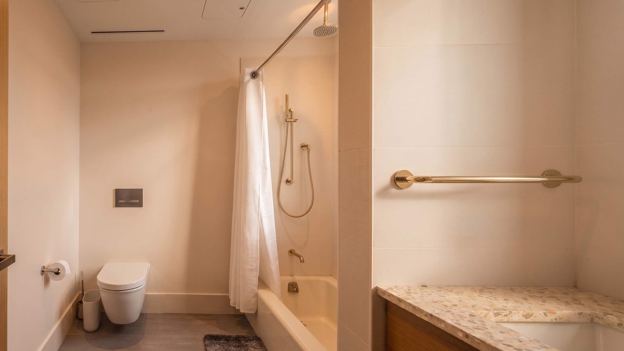 Photo of Bathroom in Hudson Square