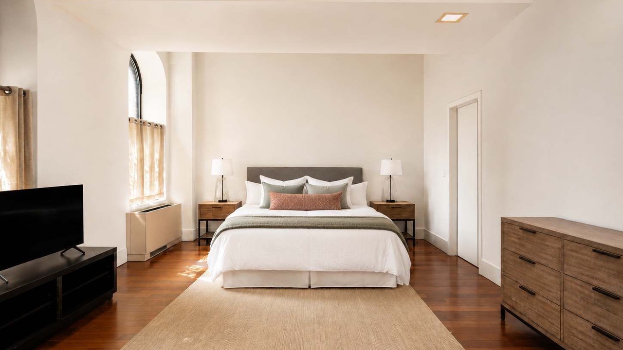 Photo of Bedroom in Tribeca