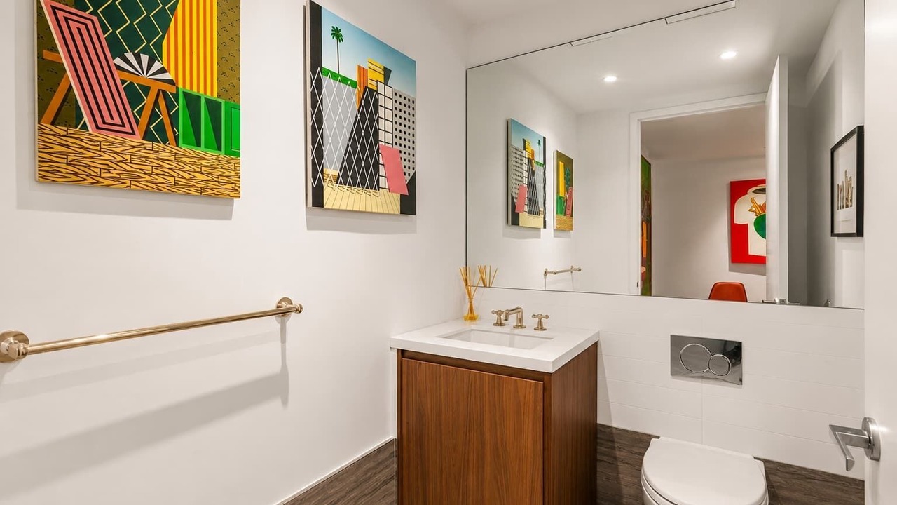 Photo of Bathroom in Bowery