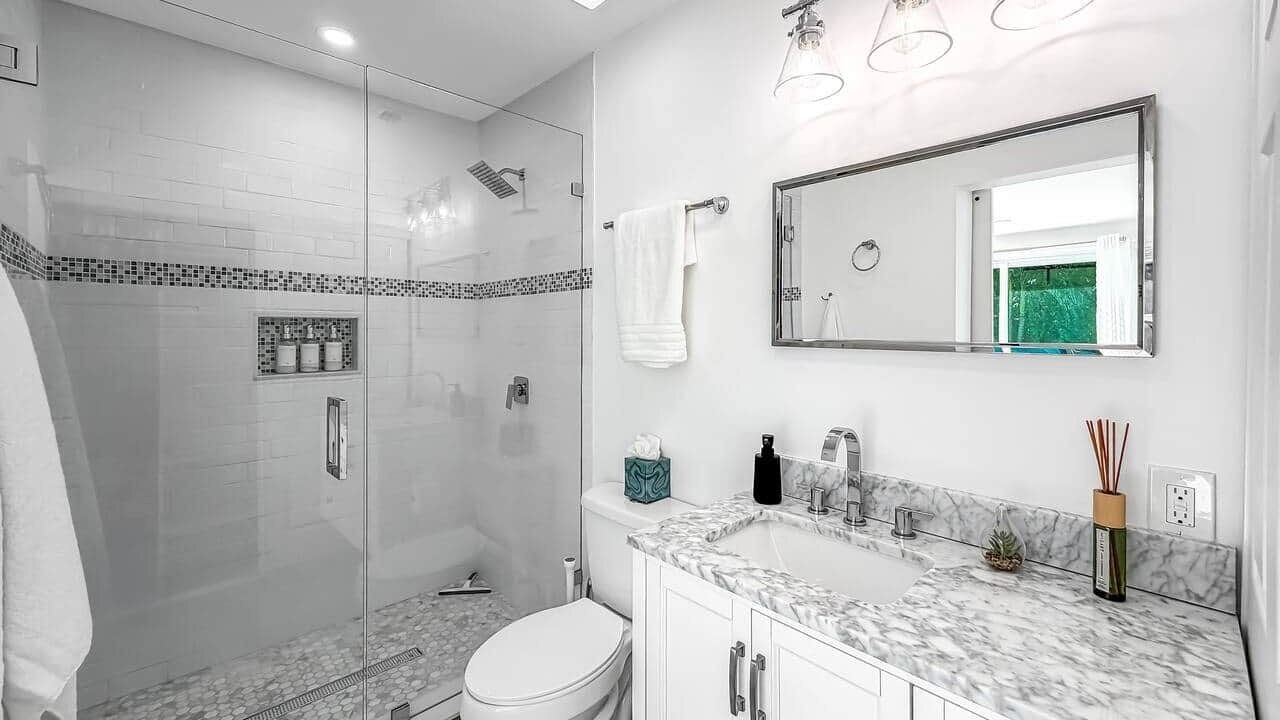Photo of Bathroom in Lauderdale-by-the-Sea