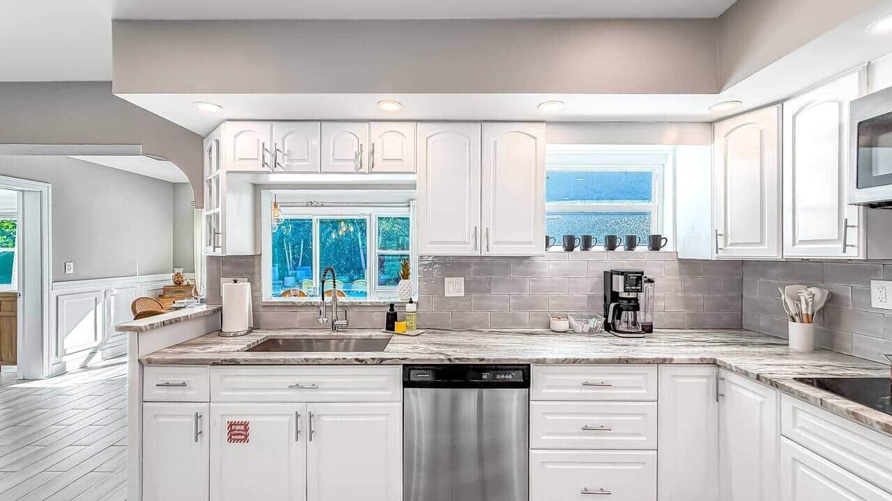 Photo of Kitchen in Lauderdale-by-the-Sea