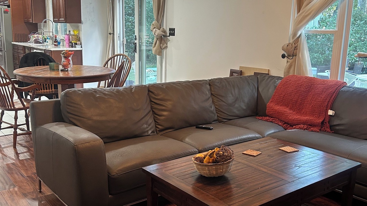 Photo of Livingroom in St. Charles
