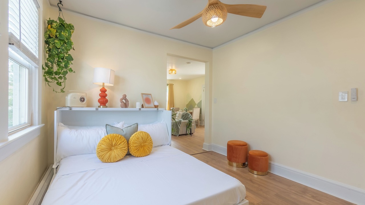 Photo of Bedroom in Forest Hill