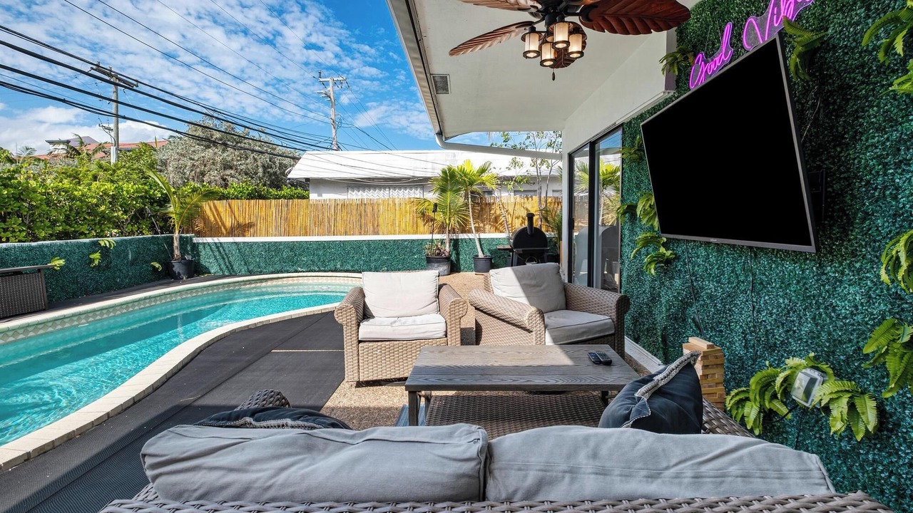 Photo of Outdoor in Imperial Point