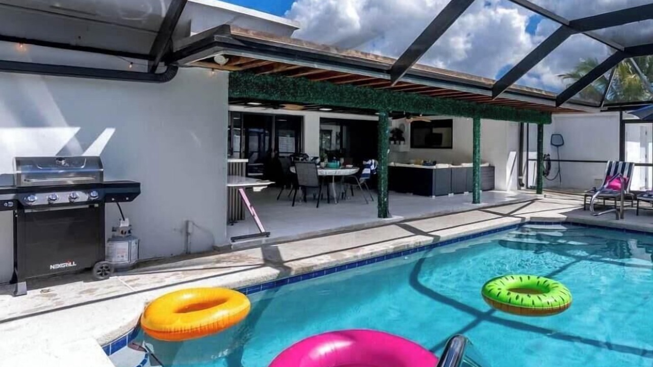 Photo of Outdoor in Hollywood Hills