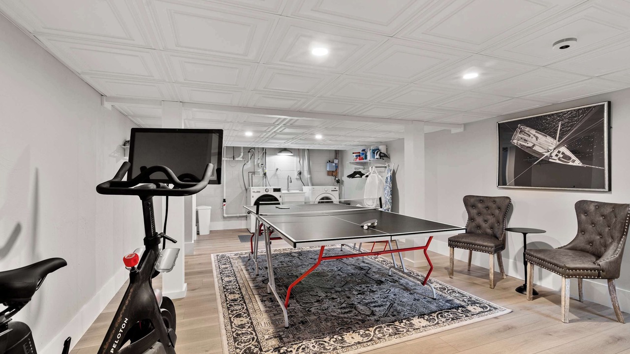 Photo of Bedroom in Centerville
