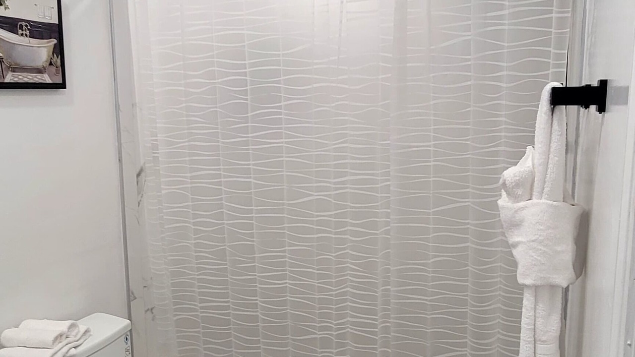 Photo of Bathroom in Driftwood
