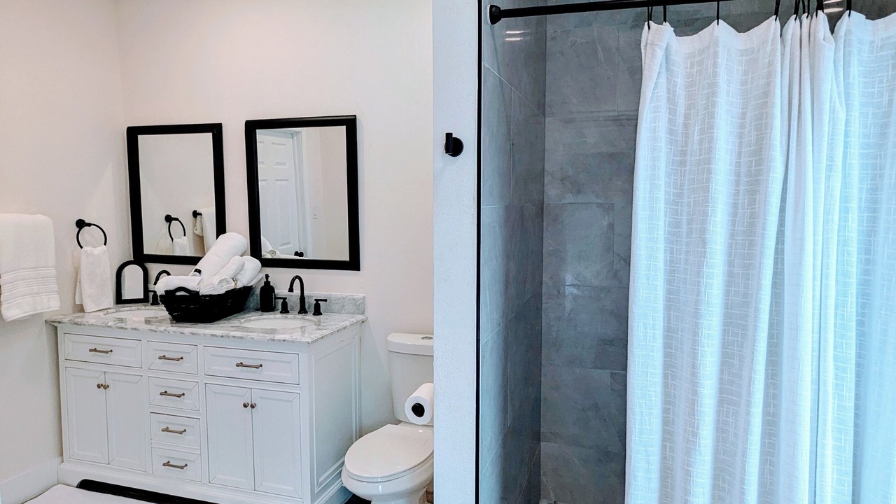 Photo of Bathroom in Liberty City