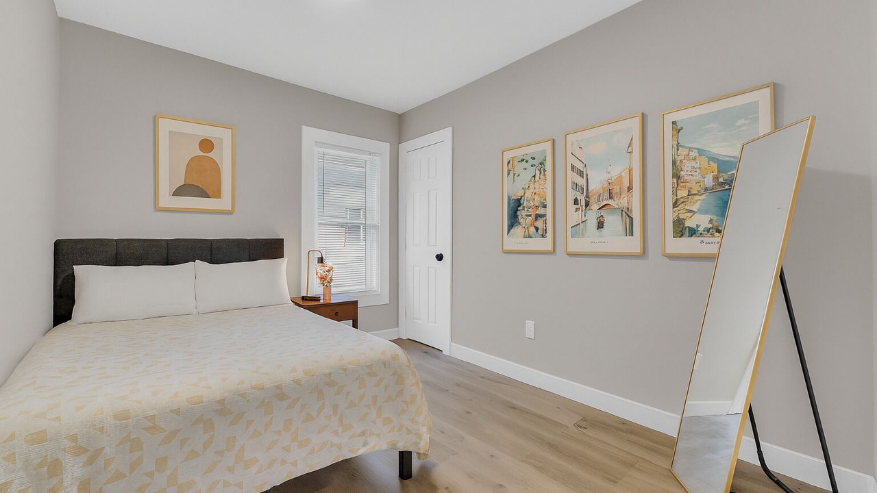 Photo of Bedroom in Cleveland