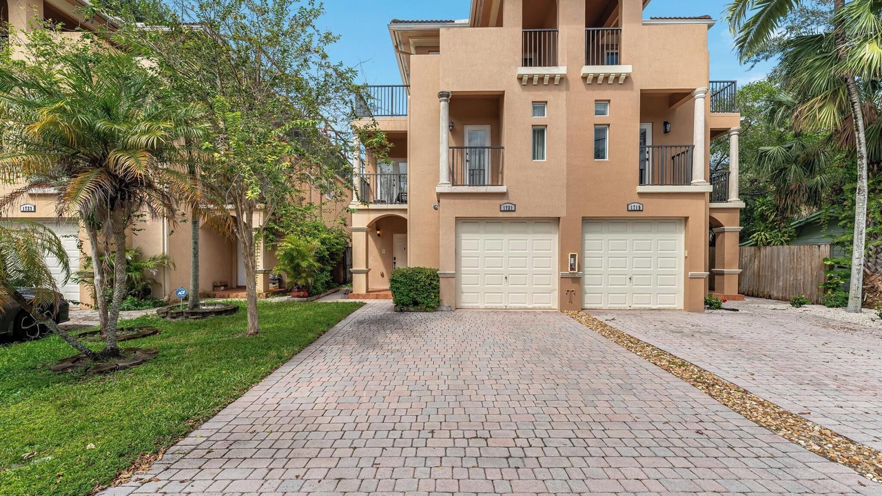 Photo of Outdoor in River Oaks