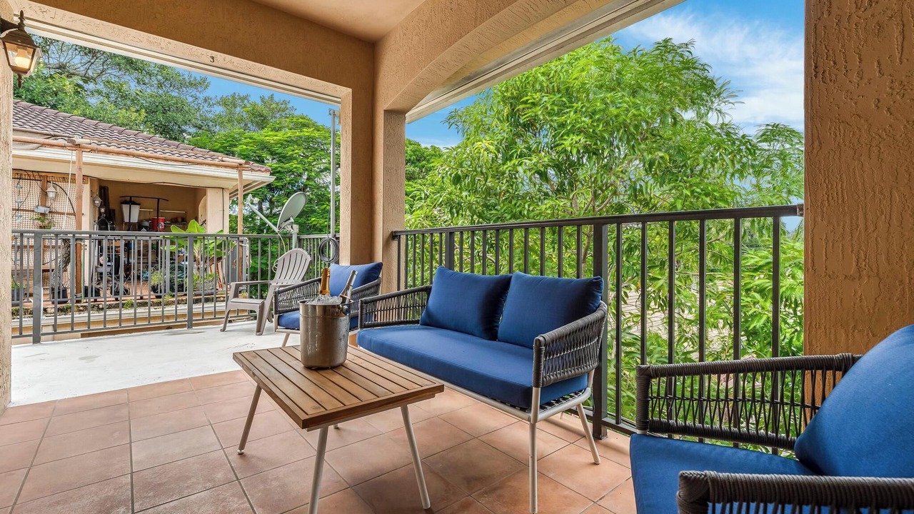 Photo of Patio Balcony in River Oaks