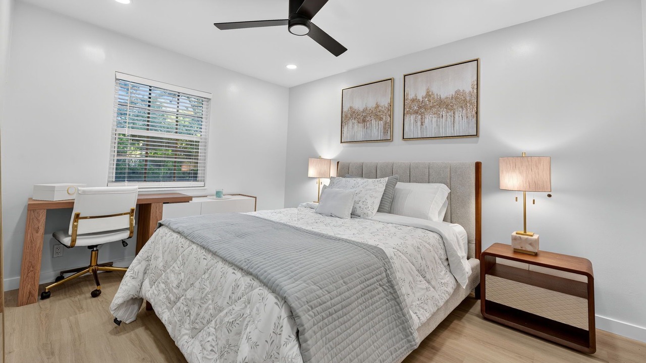 Photo of Bedroom in Tropic Isle