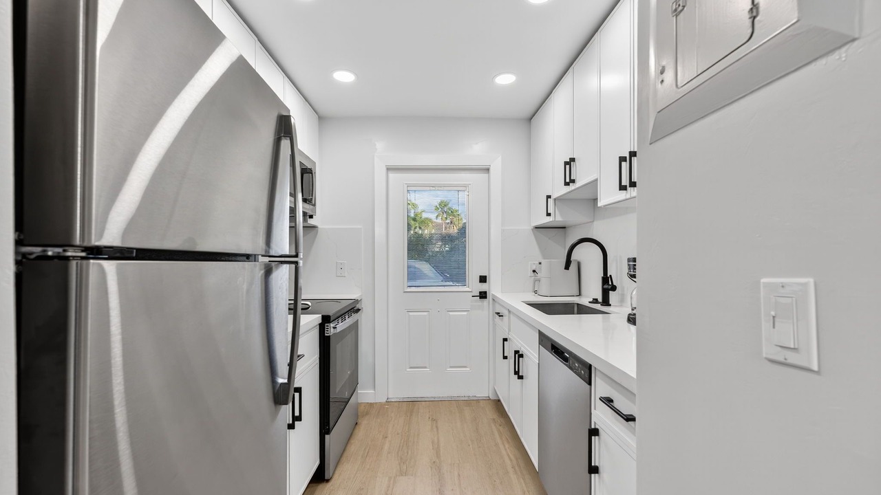 Photo of Kitchen in Tropic Isle