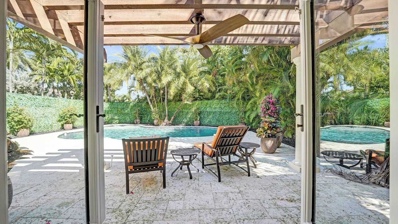 Photo of Outdoor in Dolphin Isles