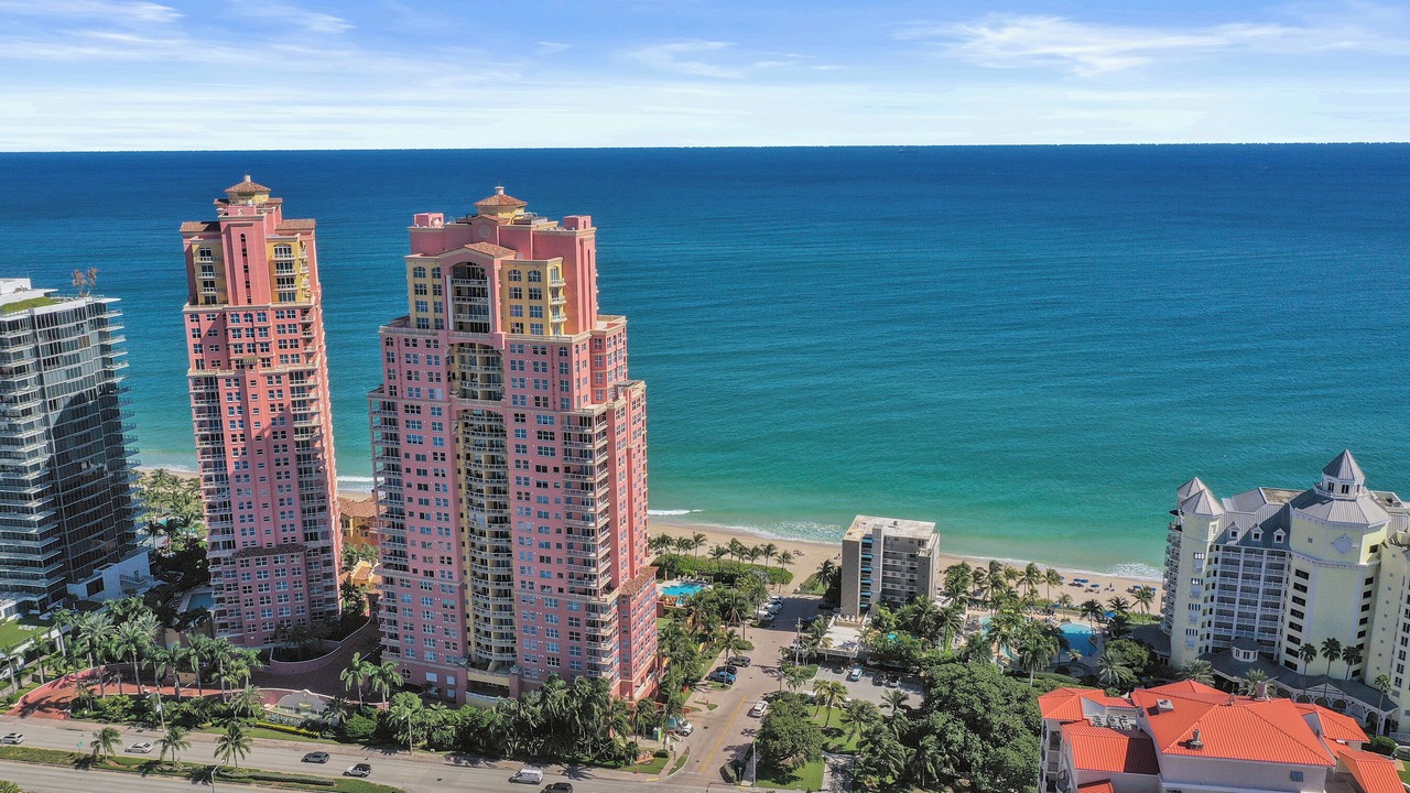 Photo of Outdoor in Dolphin Isles