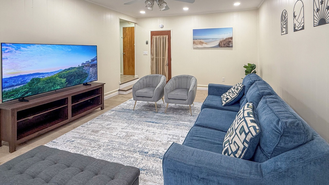 Photo of Livingroom in Williamsville