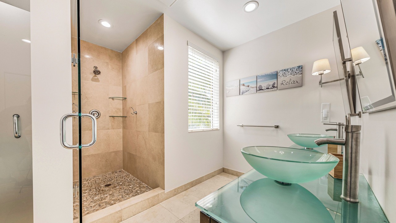 Photo of Bathroom in North Beach