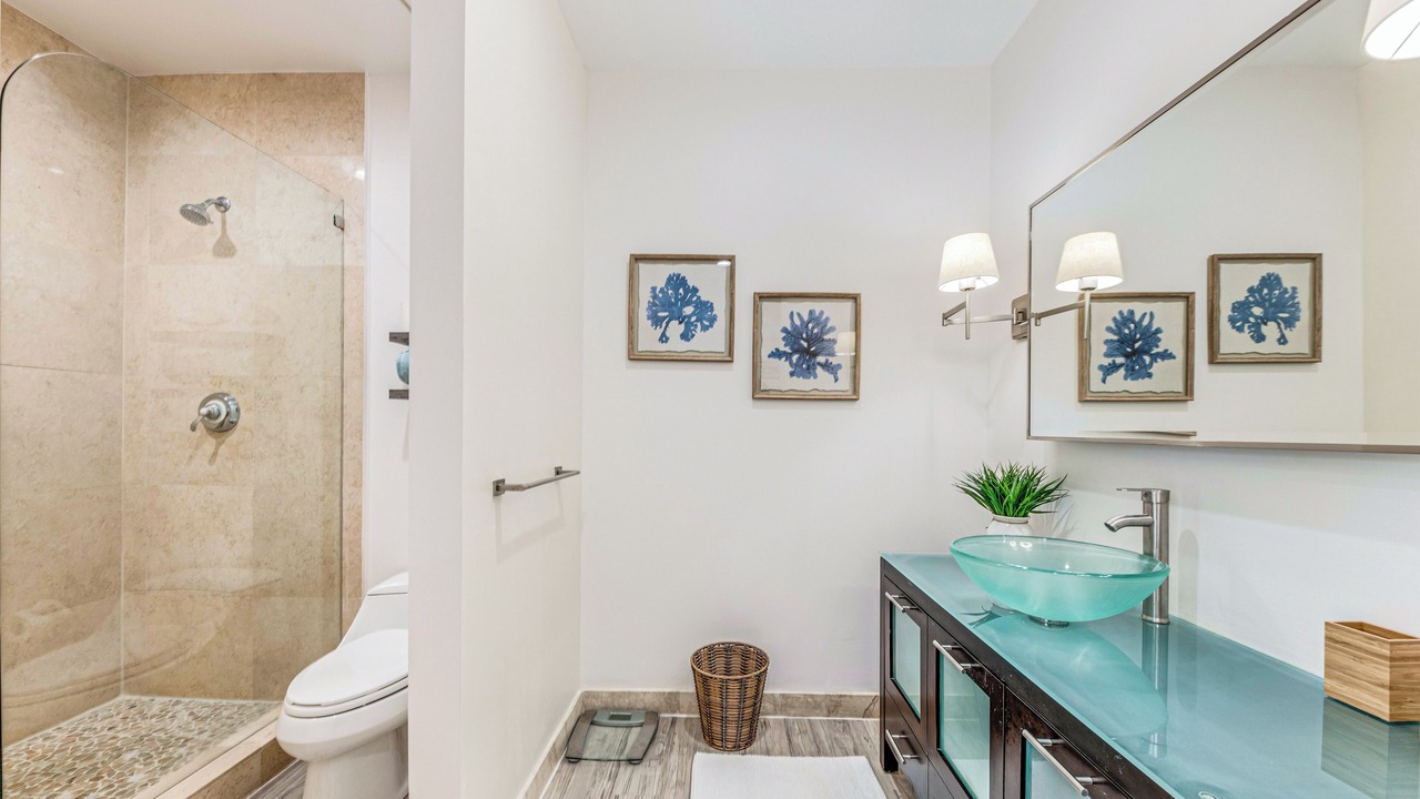 Photo of Bathroom in North Beach
