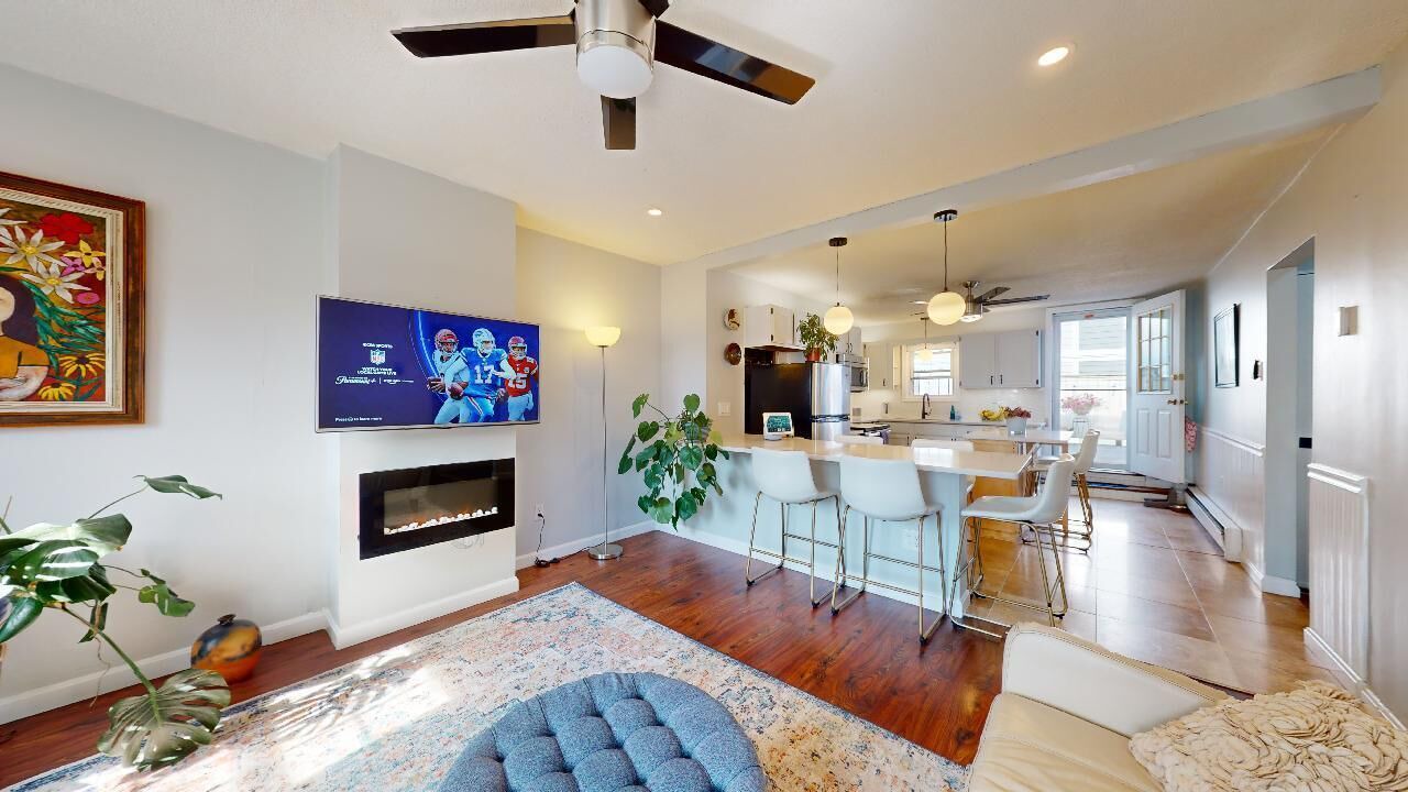 Photo of Livingroom in Eagle Hill