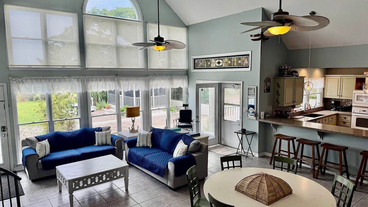 Photo of Livingroom in Green Creek