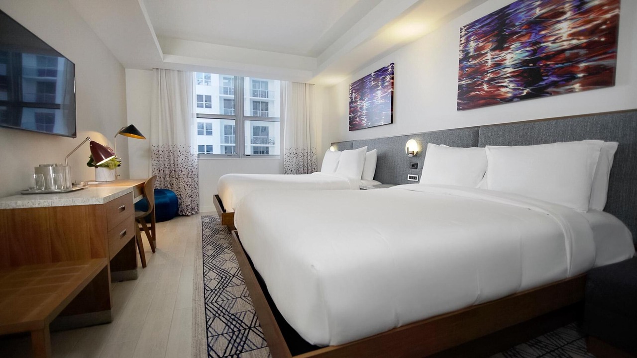Photo of Bedroom in Downtown Hollywood