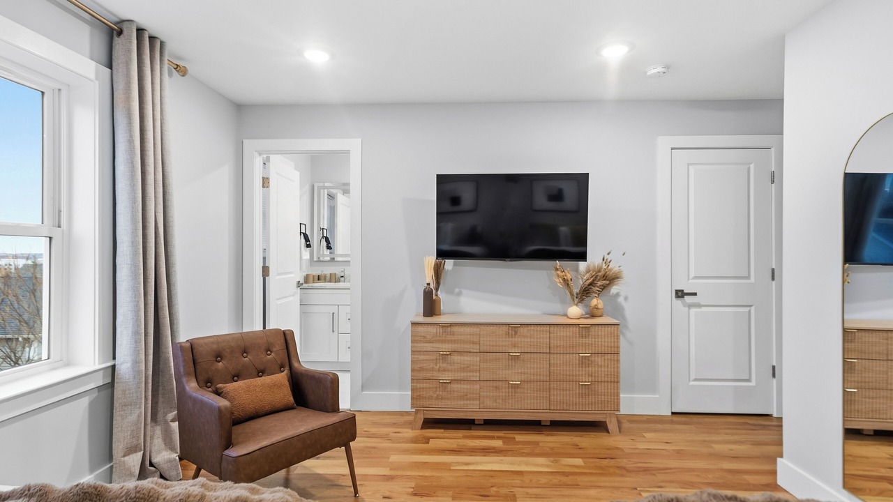Photo of Livingroom in Newark