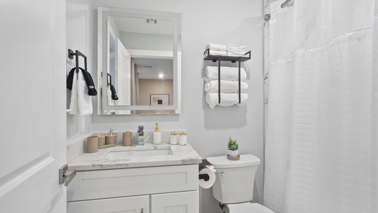 Photo of Bathroom in Newark