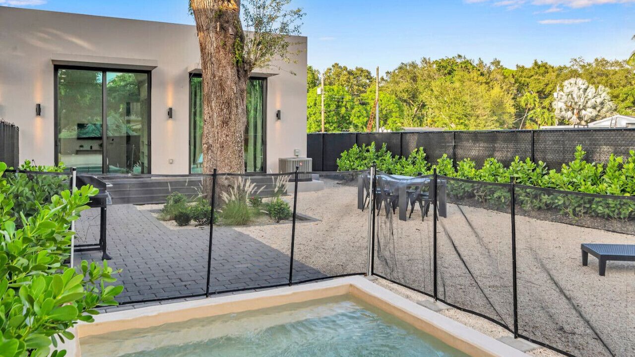 Photo of Patio Balcony in North Miami