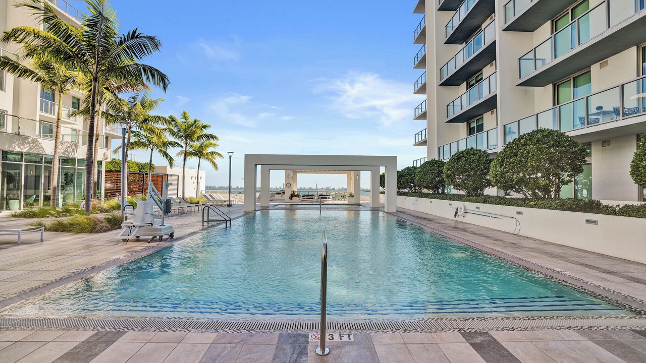 Photo of Outdoor in Northeast Miami