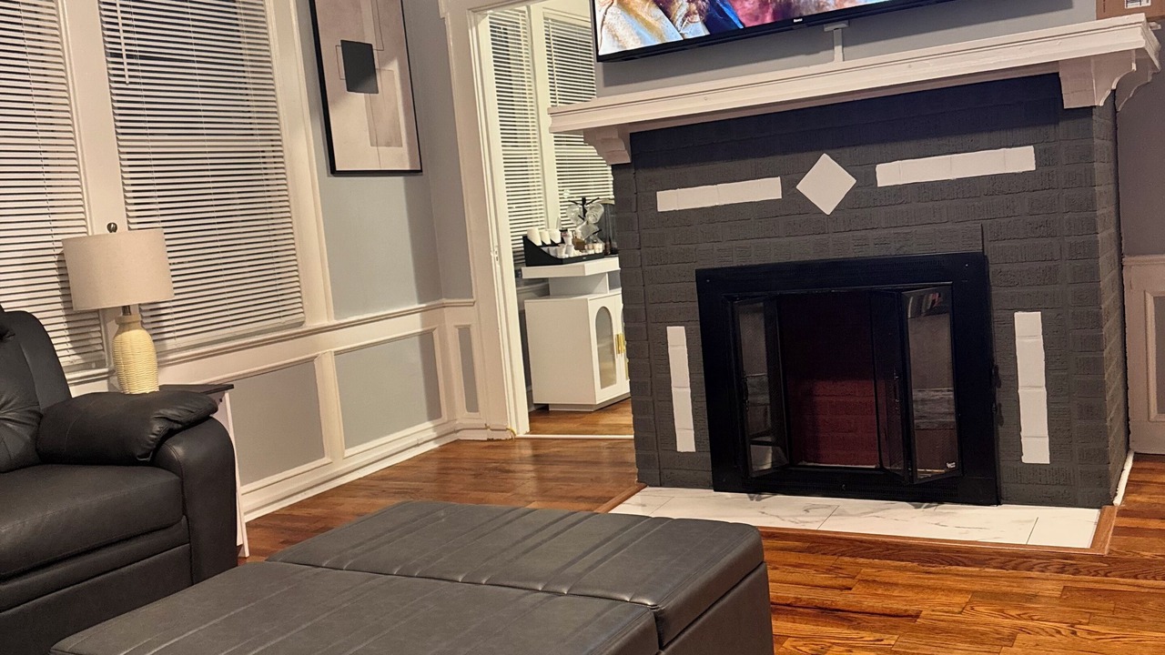 Photo of Livingroom in Lower Vailsburg