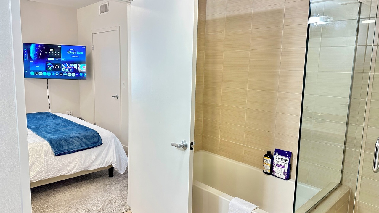Photo of Bedroom in Downtown
