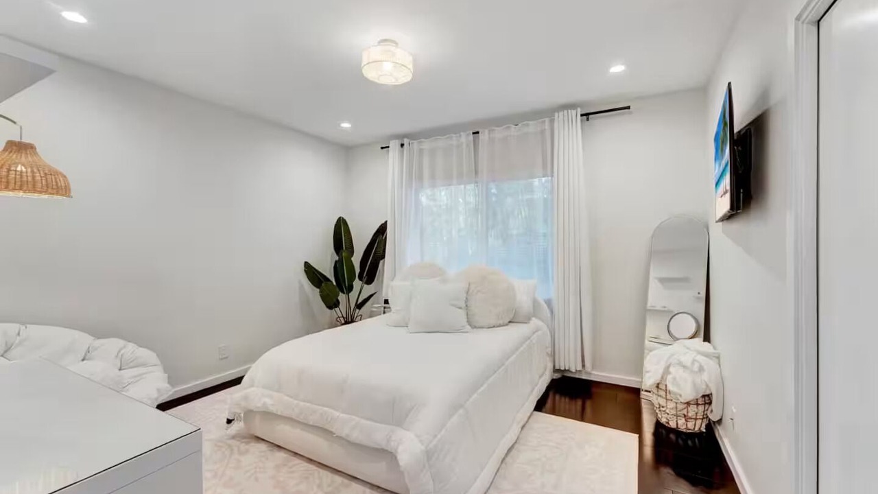 Photo of Bedroom in Seven Isles