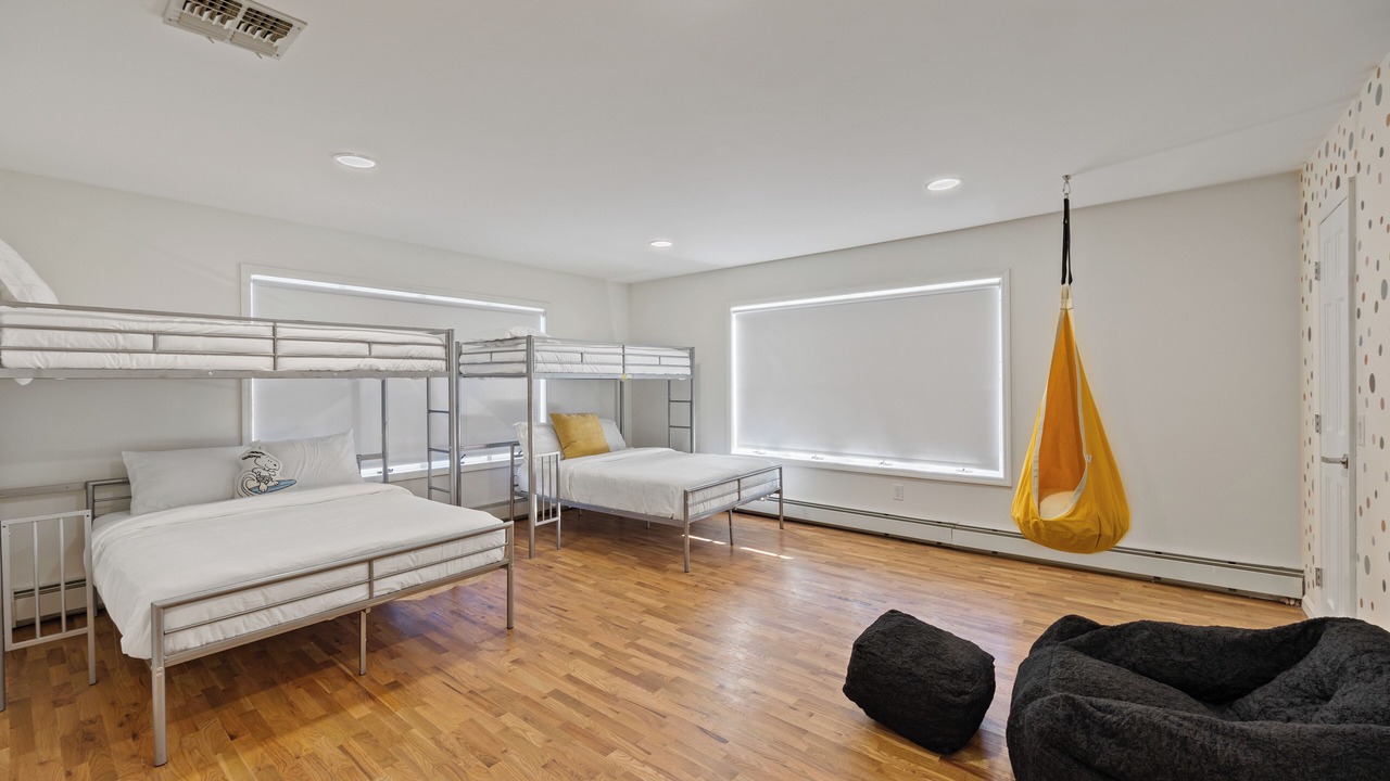 Photo of Bedroom in Campbell Hall