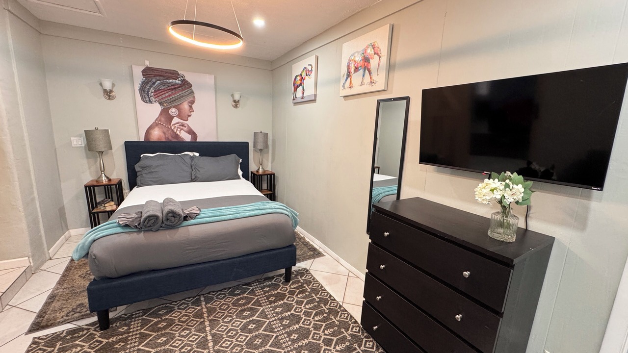 Photo of Bedroom in Wilton Manors