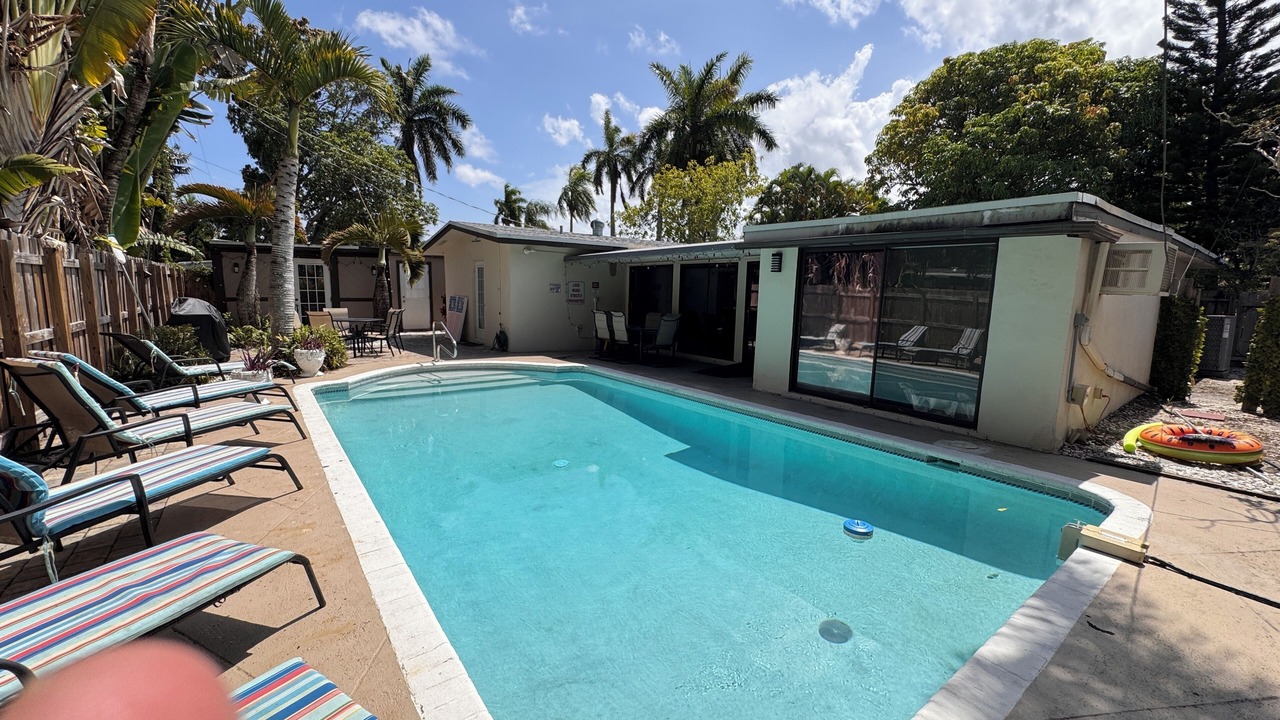 Photo of Outdoor in Wilton Manors