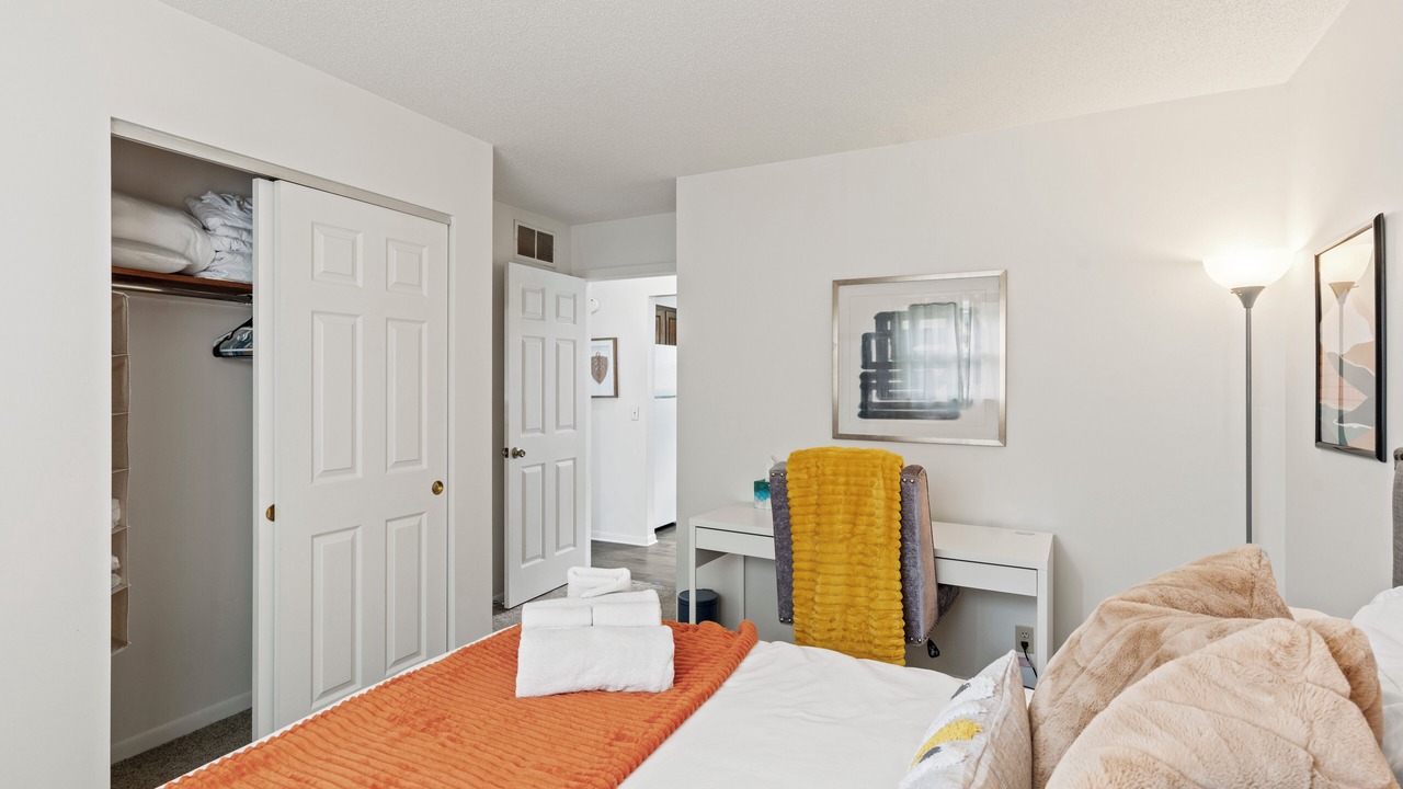 Photo of Bedroom in Newark