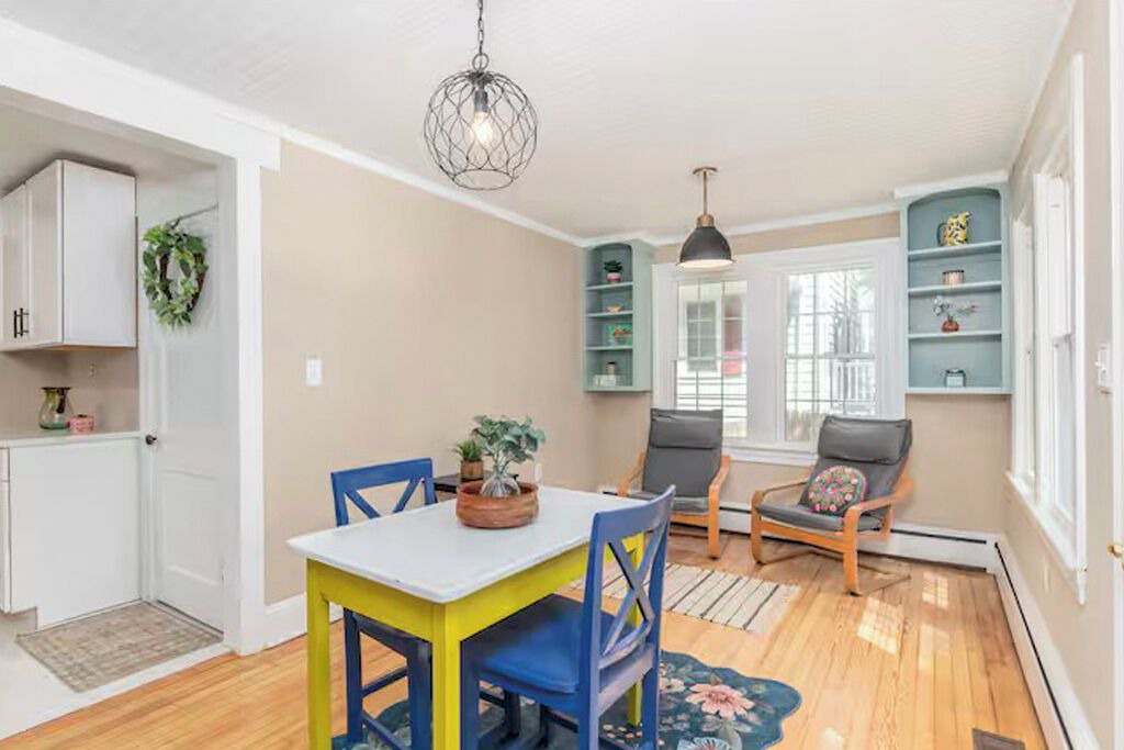 Photo of Others in Salisbury