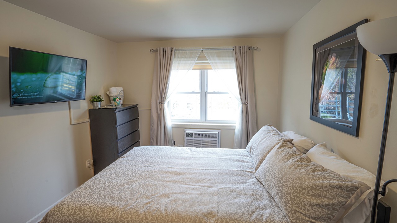 Photo of Bedroom in West Bronx