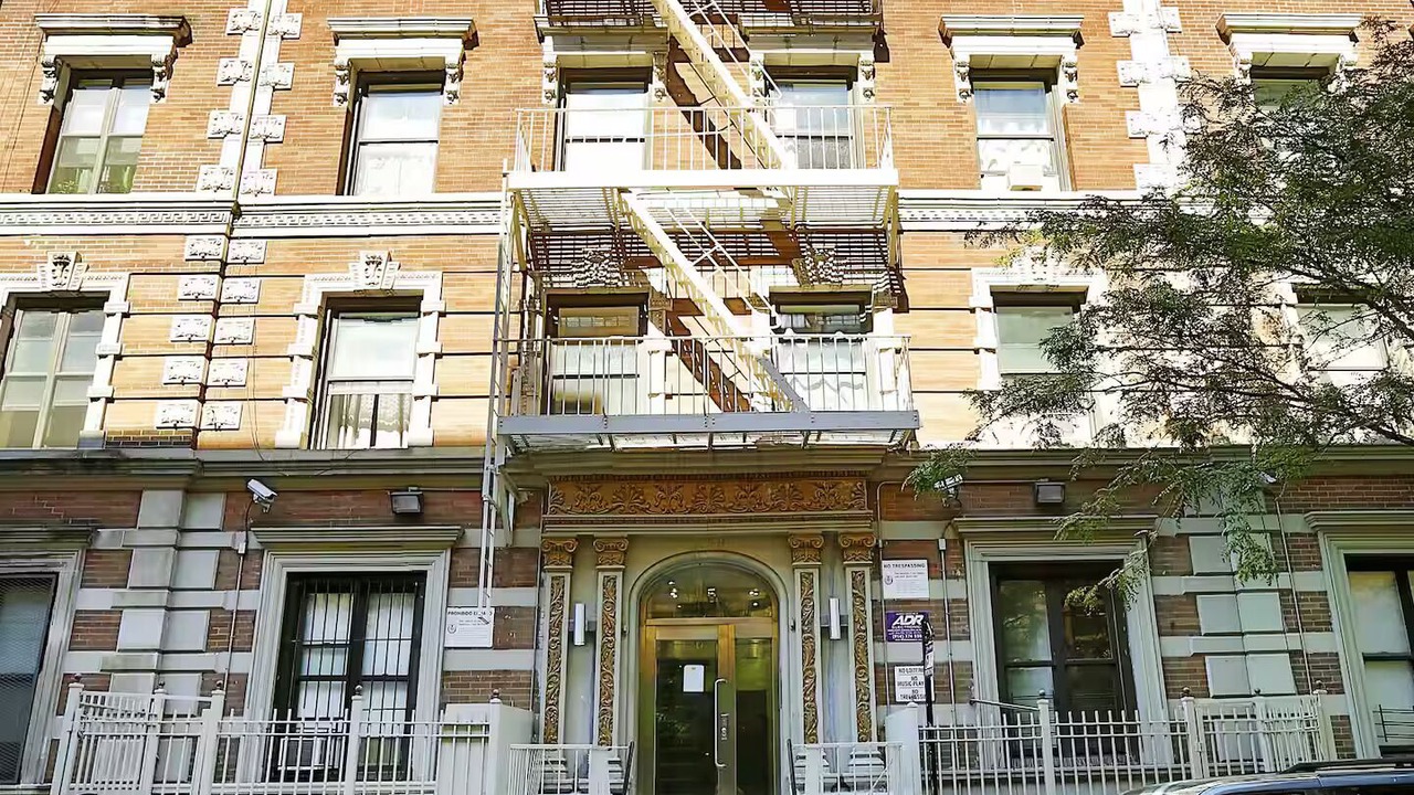 Photo of Outdoor in Manhattan Valley
