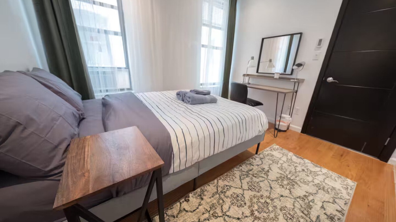 Photo of Bedroom in Manhattan Valley