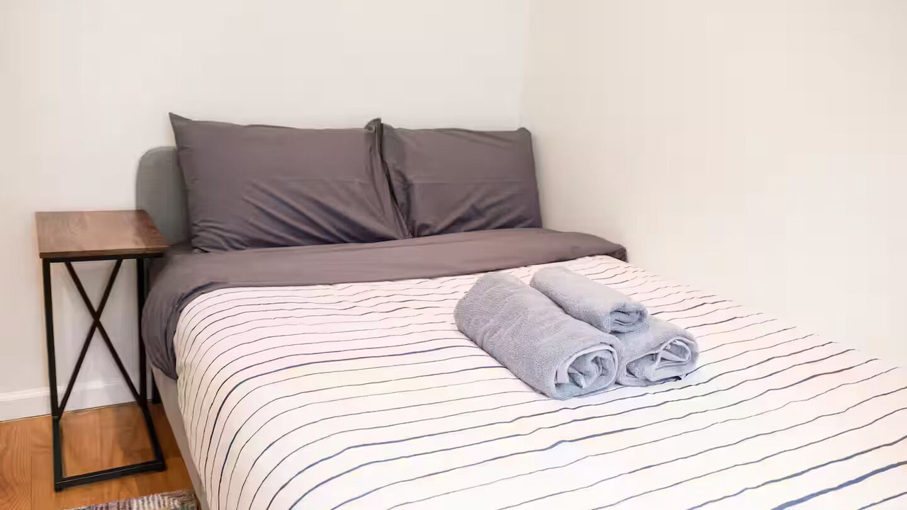 Photo of Bedroom in Manhattan Valley