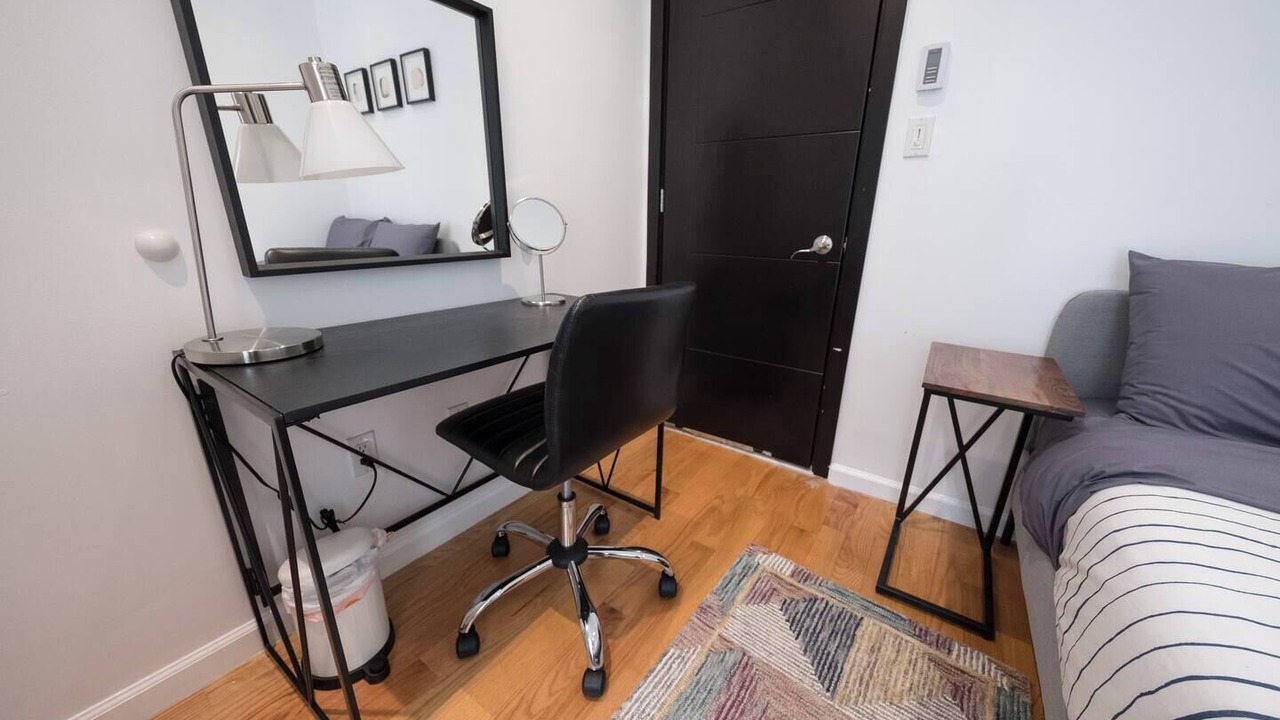 Photo of Bedroom in Manhattan Valley