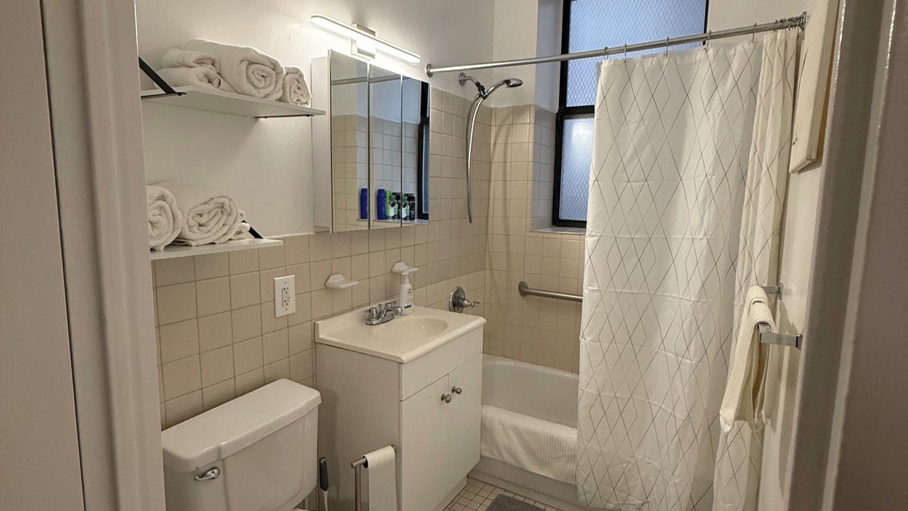 Photo of Bathroom in Manhattan Valley