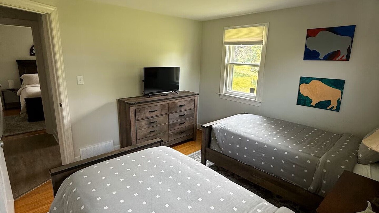 Photo of Bedroom in Orchard Park