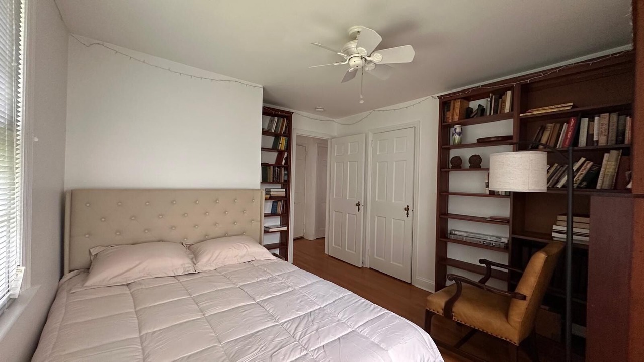 Photo of Bedroom in Englewood