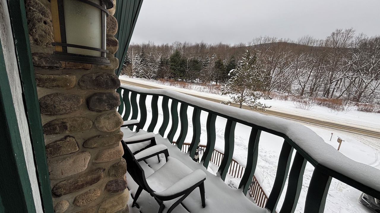 Photo of Patio Balcony in Little Valley