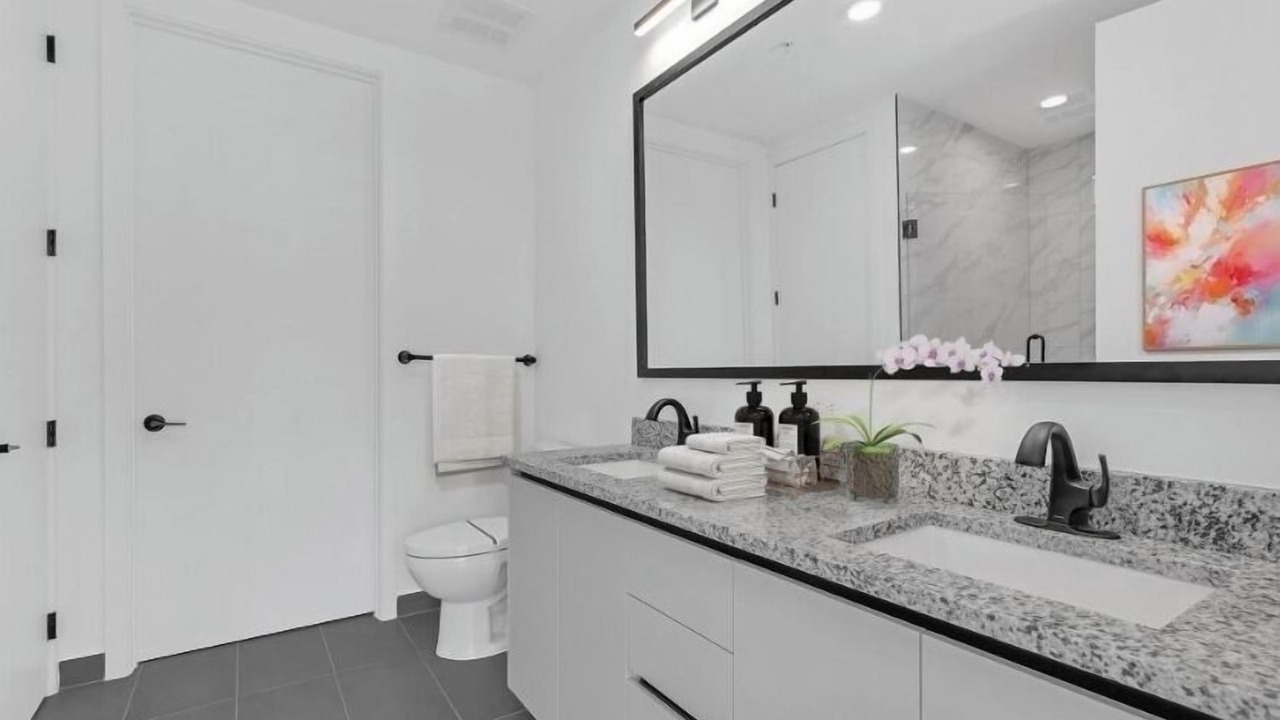 Photo of Bathroom in North Miami Beach