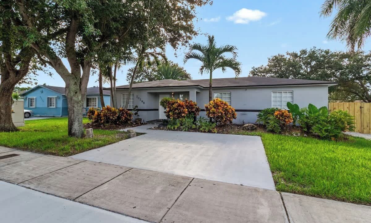 Photo of Outdoor in Miami Gardens